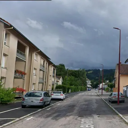 Apartment Avec Terrasse Au Calme- Marche 5 Min